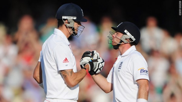 Kevin Pietersen and Ian Bell – threat to the Indian bowlers