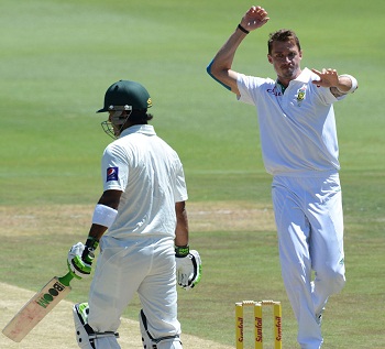 Dale Steyn scratched Pakistan batting at 49 – first Test vs. South Africa