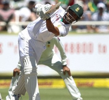 Match evenly poised after Robin Peterson sparkled – 2nd Test vs. Pakistan