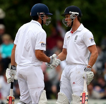 England bounced back with tons from Alastair Cook and Nick Compton – 1st Test vs. New Zealand