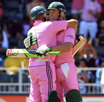 AB de Villiers and Hashim Amla destroyed Pakistan bowling as Proteas won – 3rd ODI