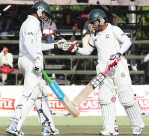 Shakib Al Hasan and Mushfiqur Rahim - A solid partnership of 123 runs for the 5th wickets
