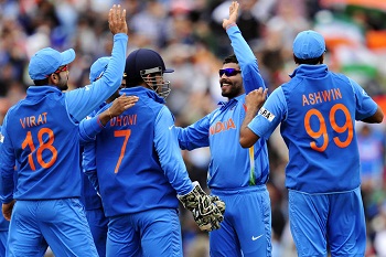 Brilliant India grabbed the semi – final spot